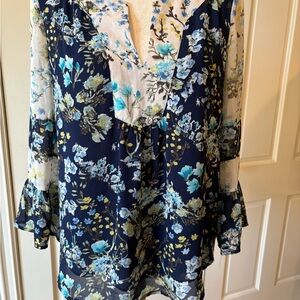 DR2 Blue Ruffled Flutter Sleeve Blouse